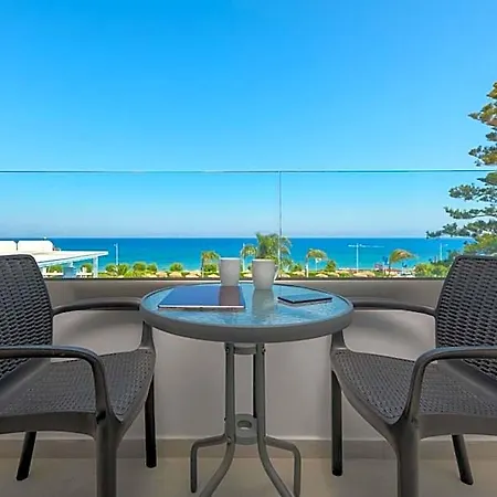 Oceanis Hotel
