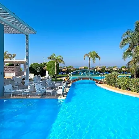 Hotel Oceanis 4*